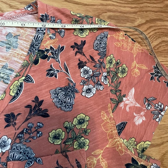 3Piece Bundle of Short Sleeve Tees. Loft, Hannah, and Dolan - Picture 15 of 16